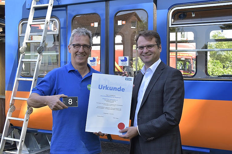 Erste Schwebebahn der Baureihe 1992 hat nun einen neuen Besitzer.